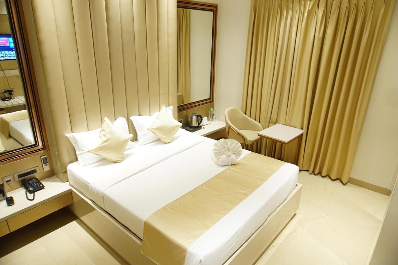 Red Orchid Hotel Kanpur Ngoại thất bức ảnh