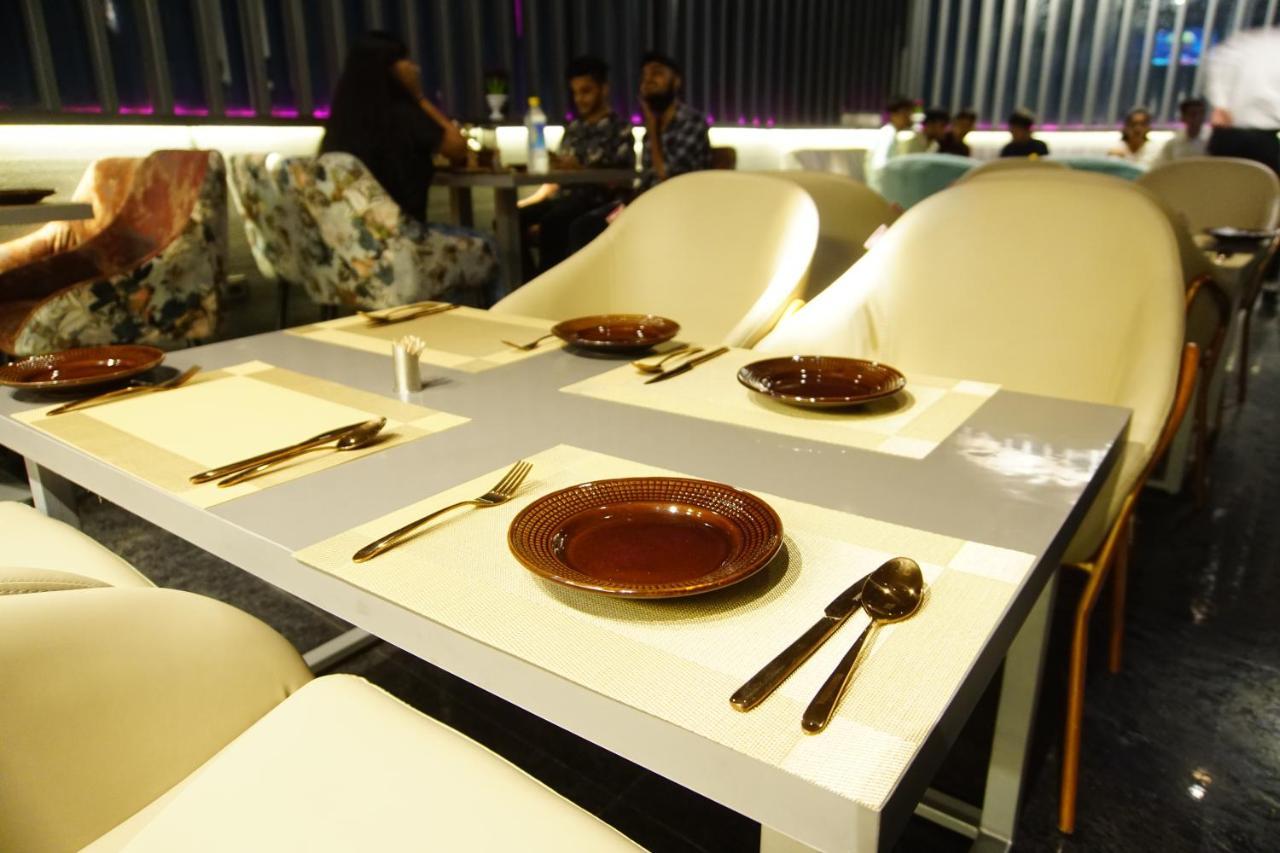 Red Orchid Hotel Kanpur Ngoại thất bức ảnh